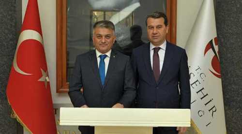 Balıkesir Valisi Çelik'i ziyaret etti