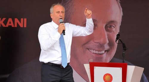 Balkon konuşması yapacağım ama!