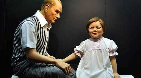 BALMUMU MÜZESİ'NE YOĞUN İLGİ