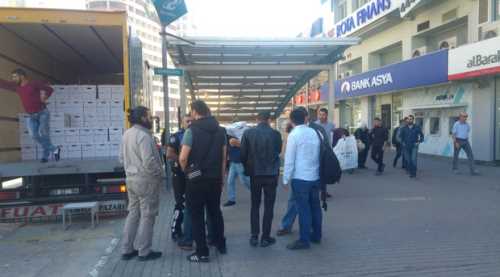 Bank Asya ihbarı polisi alarma geçirdi