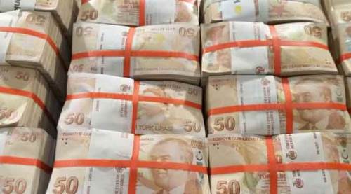 Bankanın açığını bulup, hesabına 16 milyar TL transfer etti!