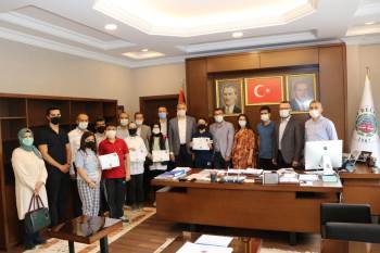 Başarılı Öğrenciler Ödüllendirildi
