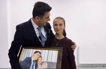 Başarılı Öğrencilere Desteği Tam
