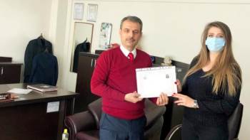 Başarılı Öğretmenler Ödüllendirildi
