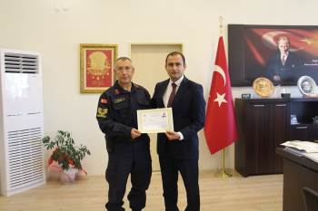 Başarılı Personel Ödüllendirildi
