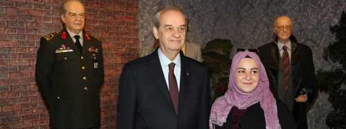 BAŞBUĞ BALMUMU MÜZESİ'Nİ GEZDİ