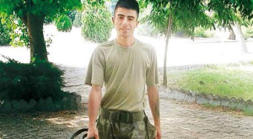 Başçavuş miğferle kafasına vurdu öldü