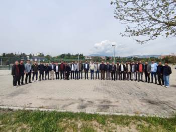 Başkan Akçadurak, Amatör Spor Kulübü Temsilcileriyle Bir Araya Geldi
