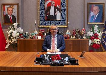 Başkan Alim Işık: "Belediye Olarak Ekmek Zammına İtiraz Ettik"
