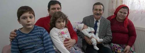 Başkan Ataç "Hoşgeldin Bebek" ziyaretlerini sürdürüyor