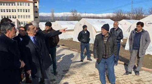 Başkan Ataç deprem bölgesinde