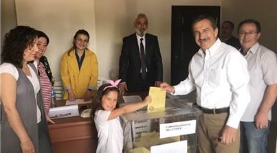 Başkan Ataç oyunu kullandı