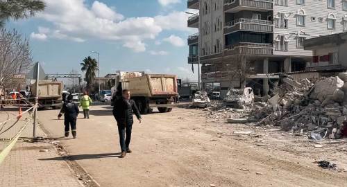 Başkan Ataç’tan 6 Şubat mesajı: “Deprem değil sorumsuzluk öldürür”