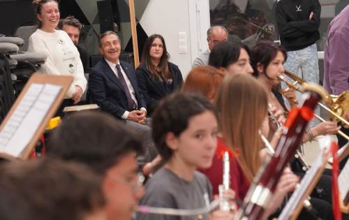 Başkan Ataç’tan çocuk orkestrasına ziyaret