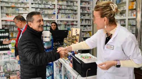 Başkan Ataç'tan Eskişehirli esnafa ziyaret 