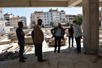 Başkan Bakkalcıoğlu, Çarşı Meydan Projesini Yerinde İnceledi
