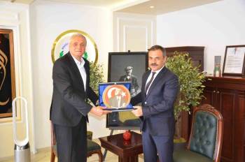 Başkan Bakkalcıoğlu İl Emniyet Müdürü Kalaycı İle Bir Araya Geldi
