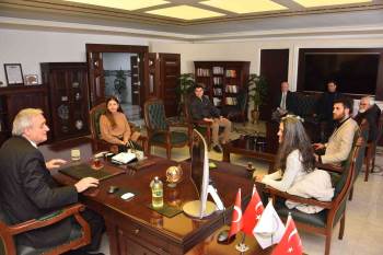 Başkan Bakkalcıoğlu Mimarlarla Bir Araya Geldi
