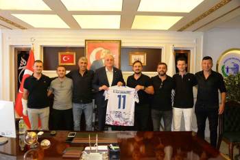 Başkan Bakkalcıoğlu’Na Bozüyükspor Futbol Kulübü’Nden Ziyaret
