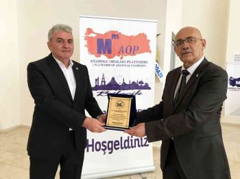 Başkan Bakkalcıoğlu’Na Smmmo Anadolu Odaları Platformu’Ndan Teşekkür Plaketi
