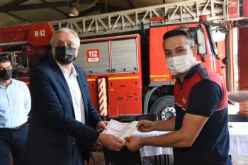 Başkan Bakkalcıoğlu’Ndan İtfaiye Personeline Teşekkür
