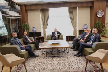 Başkan Biçer: "Jeotermal Kaynaklı Teknolojik Sera Yatırımı İçin Sevindirici Haberi Bekliyoruz”
