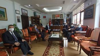 Başkan Biçer’E Balıkesir Heyetinden Ziyaret
