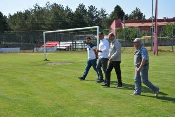Başkan Bozkurt  İlçe Şehir Stadyumunda İncelemelerde Bulundu
