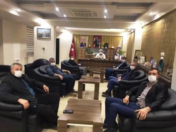 Başkan Çalışkan, Mahalle Muhtarlarıyla Bir Araya Geldi
