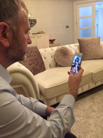 Başkan Ceyhun’Dan Sağlık Çalışanı Anneleri Duygulandıran Sürpriz
