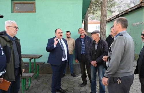  Başkan Hamamcı Yenice Mahallesi’nde incelemeler yaptı