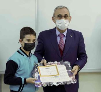 Başkan Işık: "Gençlerimize Umutla Bakıyoruz"
