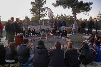 Başkan Işık, Gençlerle Bir Araya Geldi
