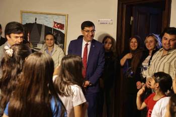 Başkan Kahveci, Kültür Sanat Akademisi’Ni Ziyaret Etti
