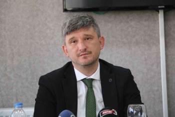 Başkan Karakuş’Tan İş Adamlarına Üstü Kapalı Sitem
