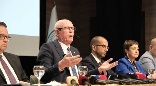 Başkan Kurt hesap verdi: Gidecek çok yolumuz var!