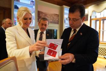 Başkan Melek Mızrak Subaşı Twitter’I Salladı
