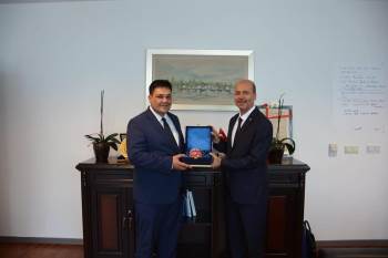 Başkan Recep Bozkurt’Tan İlbank Genel Müdürlüğü’Ne Ziyaret
