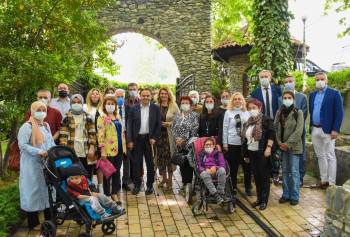 Başkan Şahin, Bilecik Kent Konseyi Yöneticileriyle Bir Araya Geldi
