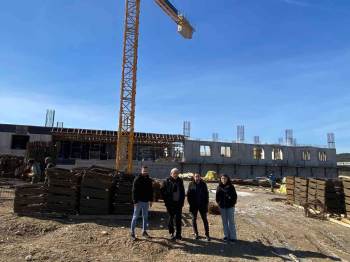 Başkan Şahin, Osb’Deki Yatırımcıları Ziyaret Etti
