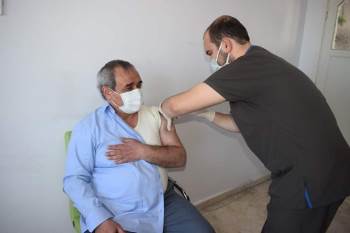 Başkan Şahin Covit-19 Aşısı Oldu
