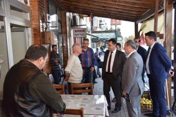 Başkan Şahin Esnafla Bir Araya Geldi
