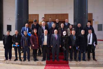 Başkan Tüfekçioğlu Muhtarlarla Bir Araya Geldi
