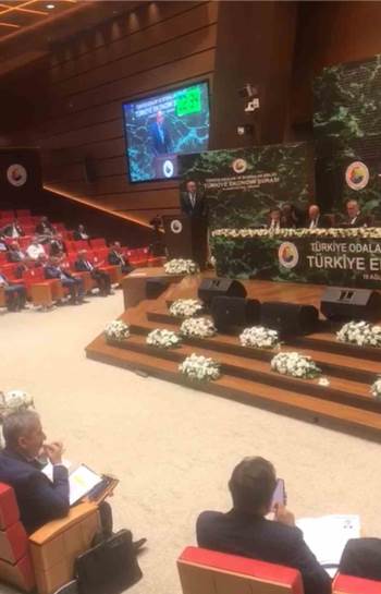 Başkan Vedat Öztürk Ekonomi Şurasında Bakanlara Sorunları Anlattı
