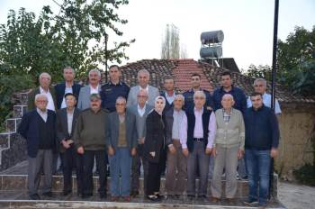 Başkan Yaman Mahalle Sakinleriyle Bir Araya Geldi
