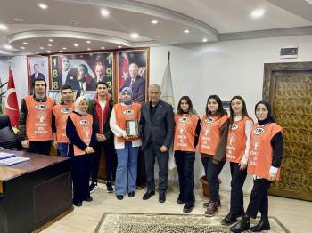 Başkan Yaman Üniversite Öğrencileriyle Bir Araya Geldi
