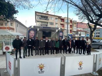 Başkan Yıldırım, Üye Aracında Vatandaşlarla Bir Araya Geldi
