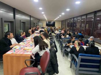 Başkan Yıldırım İl Binasında İftar Yemeği Verdi
