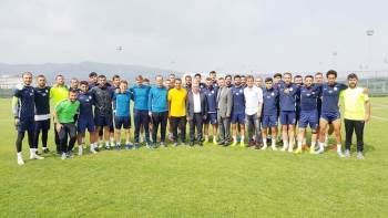 Başkan Zeybek,  Afjet Afyonspor Antrenmanını İzledi
