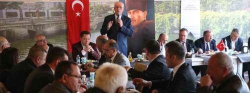 Başkanlar oto galericiler ile buluştu